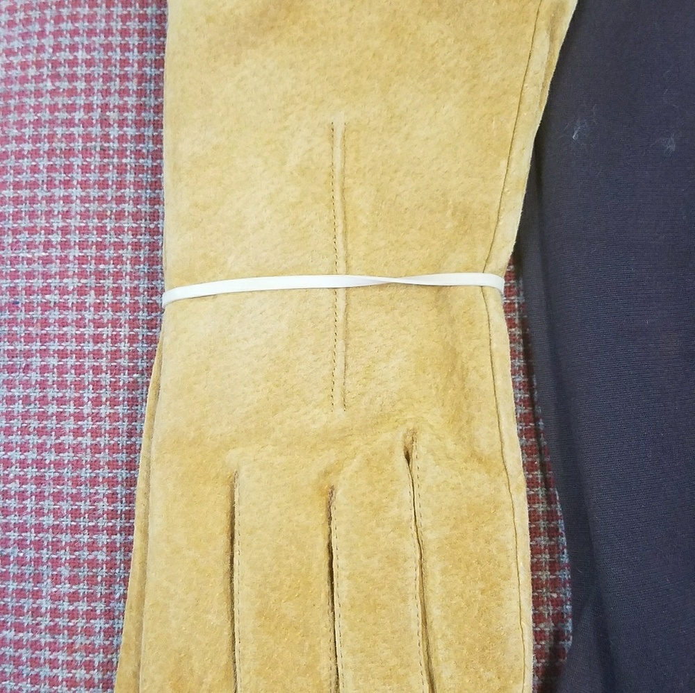 Vintage Gloves